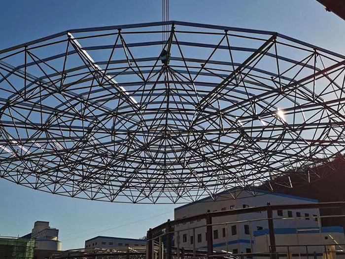 丰台螺栓球网架工程施工现场